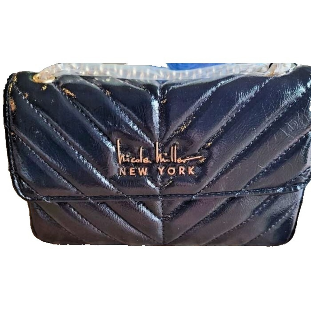 Nicole Miller New York Black Chevron Quilted Crossbody Bag‎ HBNM-423-00003B-26